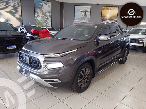 FIAT TORO 2.0 16V TURBO DIESEL RANCH 4WD AT9 FIAT TORO 2.0 16V TURBO DIESEL RANCH 4WD AT9